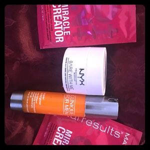 NYC BARE WITH ME +ENERGIZING MOISTURE +Hair mask!